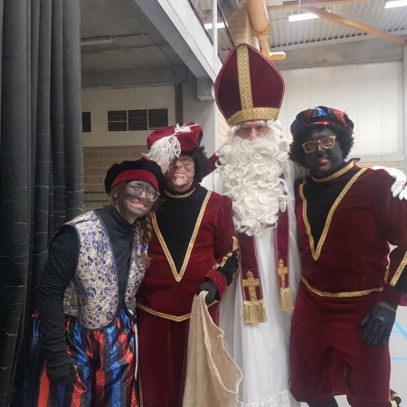 12 De Sint op bezoek